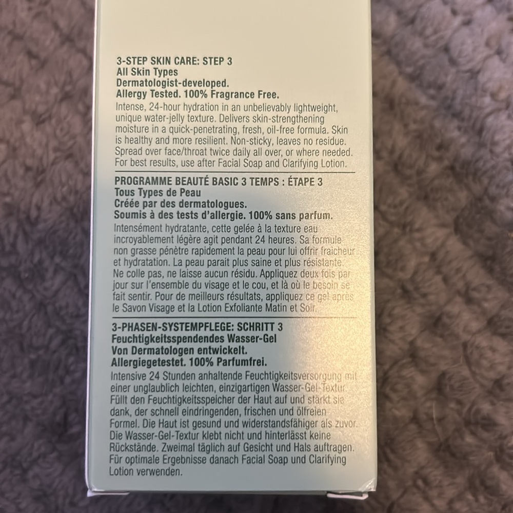 NIB.  Clinique Dramatically Different Hydrating Jelly, 4.2 fl oz - Picture 5 of 10